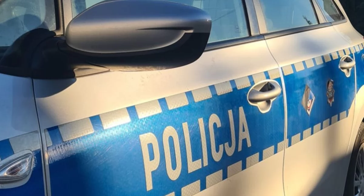 Zjechał z drogi i uderzył w bariery - był kompletnie pijany