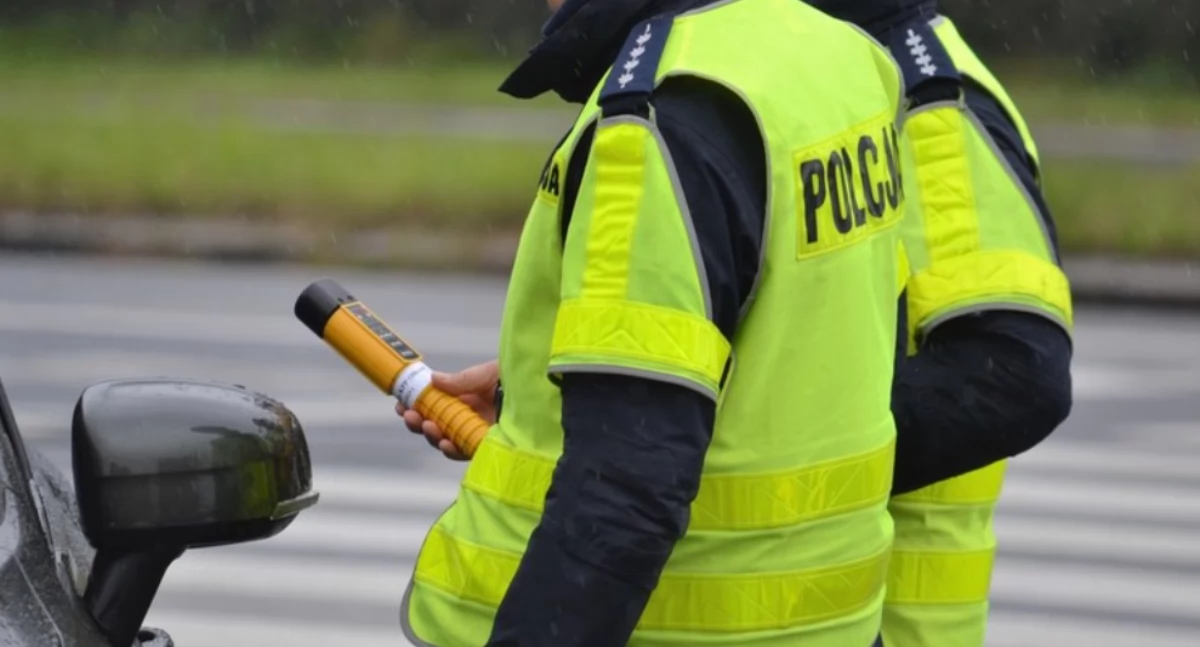 Jechała kompletnie pijana. Zatrzymał ją policjant po służbie