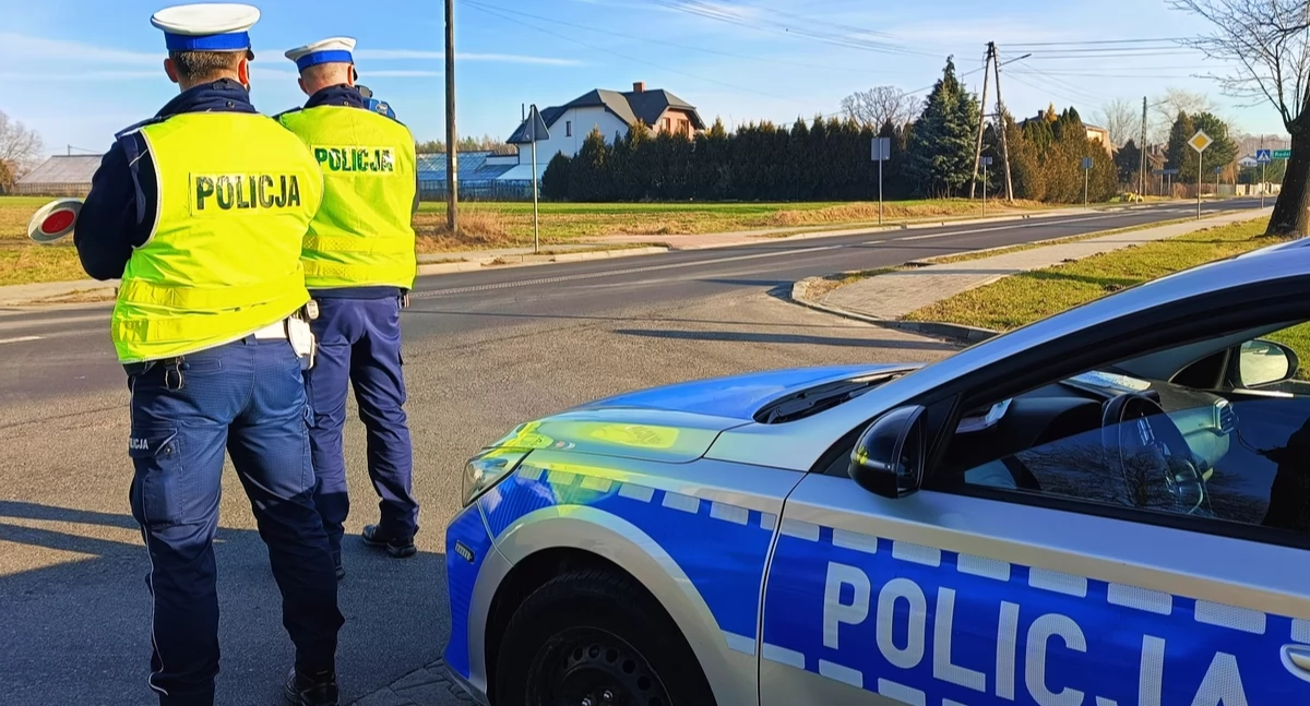 Zjechał na posesję i poprosił właściciela o ukrycie - pijany kierowca bmw zatrzymany
