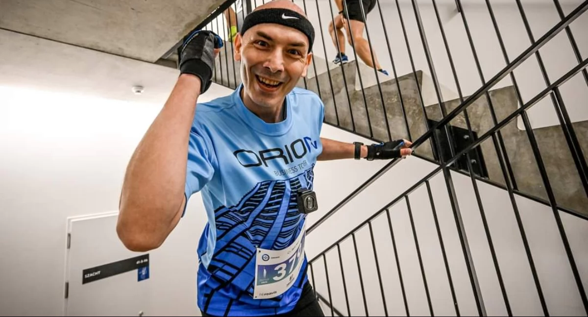 Marek Martyniak wystartuje w Chemnitzer Treppenlauf – wieluński zawodnik gotowy na walkę o szczyt wieżowca