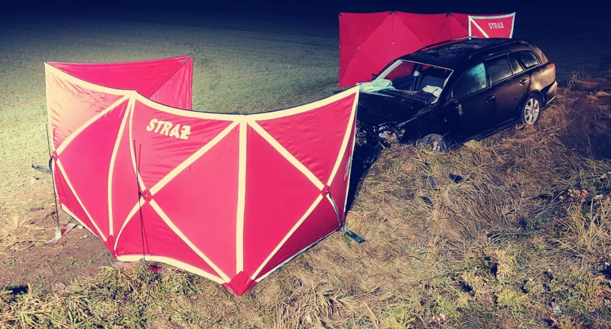 Tragiczny wypadek w Chorzynie w gminie Osjaków: dwie osoby nie żyją