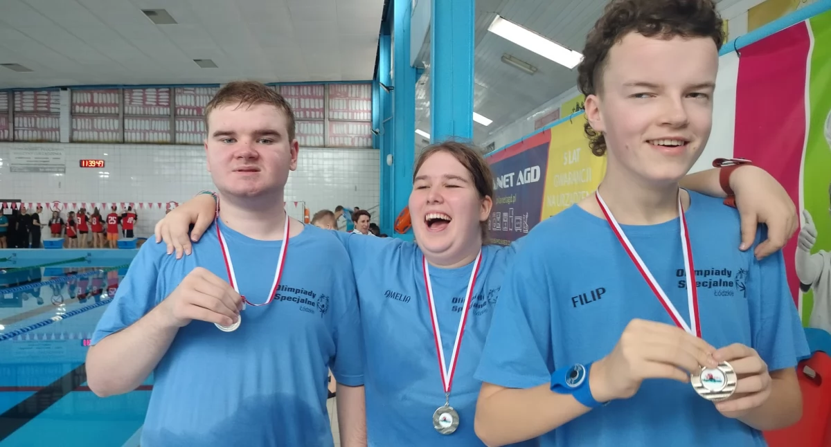 Wieluń w centrum sportowej integracji – sukces 14. Łódzkiego Mityngu Pływackiego Olimpiad Specjalnych
