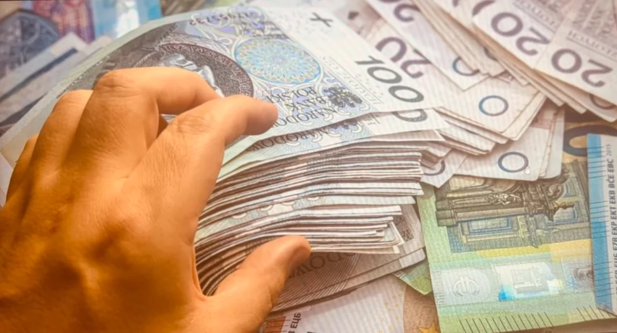 Policja ostrzega: metoda „na zdalny pulpit” kosztowała mieszkańca powiatu kluczborskiego 95 tys. zł