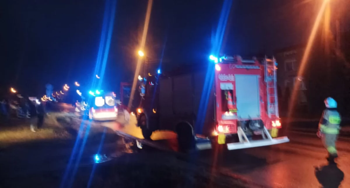 Wypadek w Działoszynie: 14-letnia dziewczynka potrącona na pasach