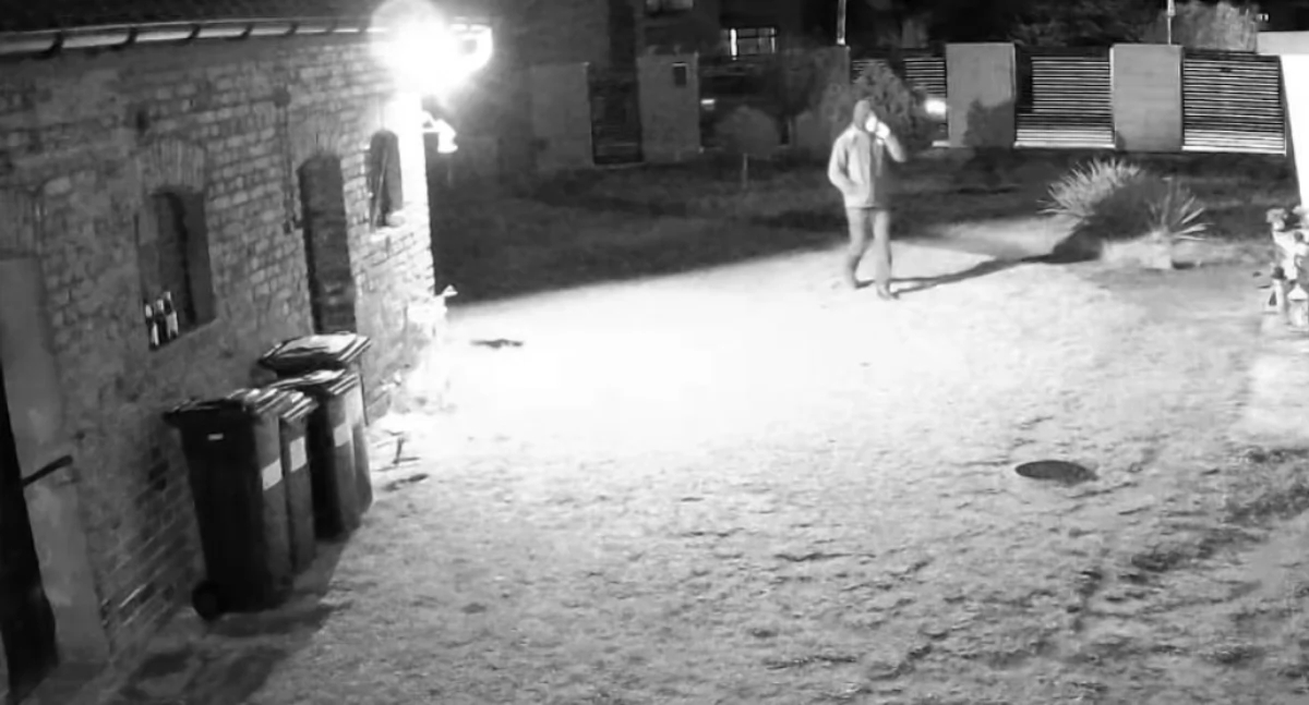 Włamanie w Pankach. Policja poszukuje sprawcy!