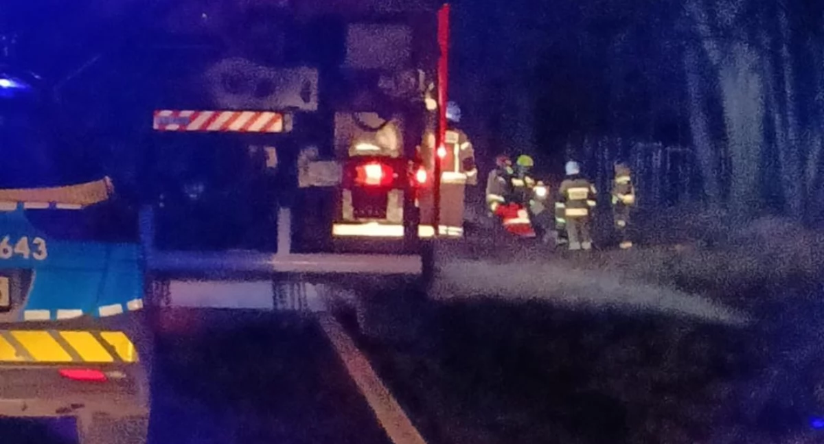Kierowca bmw potrącił pieszego podczas wyprzedzania - 34-latek zginął na miejscu