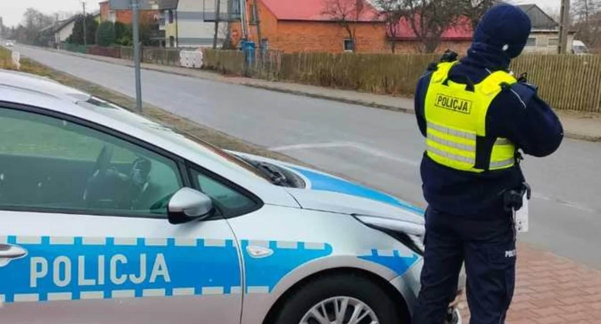 Przekroczył prędkość w obszarze zabudowanym - okazało się, że był poszukiwany przez sąd