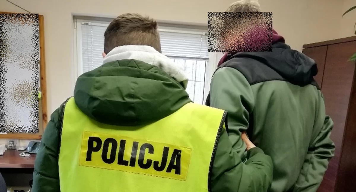 Wchodził na jezdnię i dziwnie się zachowywał - 33-latek miał przy sobie narkotyki 