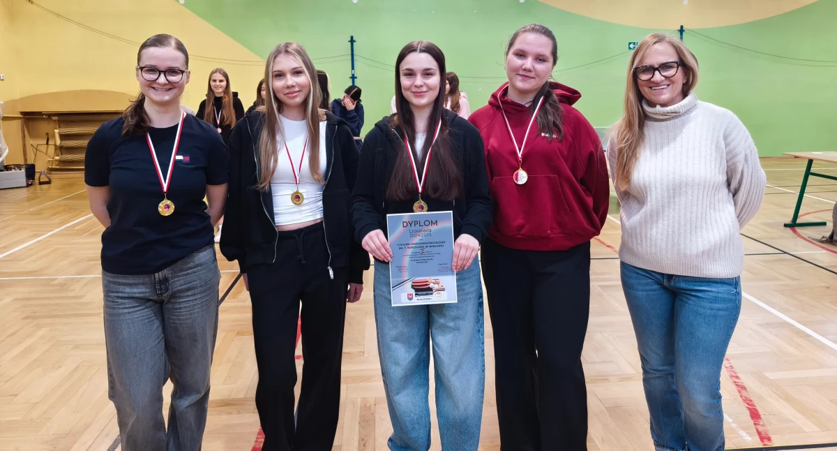 Mistrzostwa Powiatu Wieluńskiego w tenisie stołowym: ZS nr 1 i I LO na szczycie podium