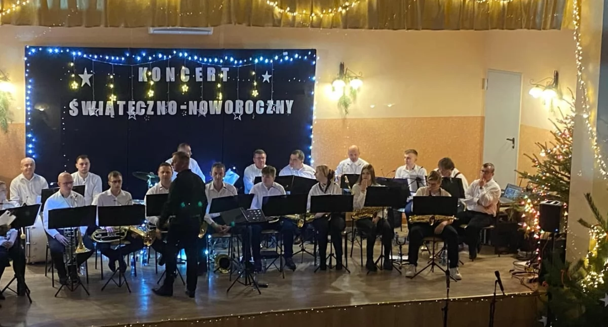 Koncert świąteczno- noworoczny Orkiestry Dętej OSP Skomlin: muzyka, tradycja i smakołyki