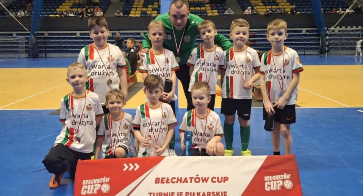 Młodzi piłkarze Warty Osjaków rywalizowali w Bełchatów Cup