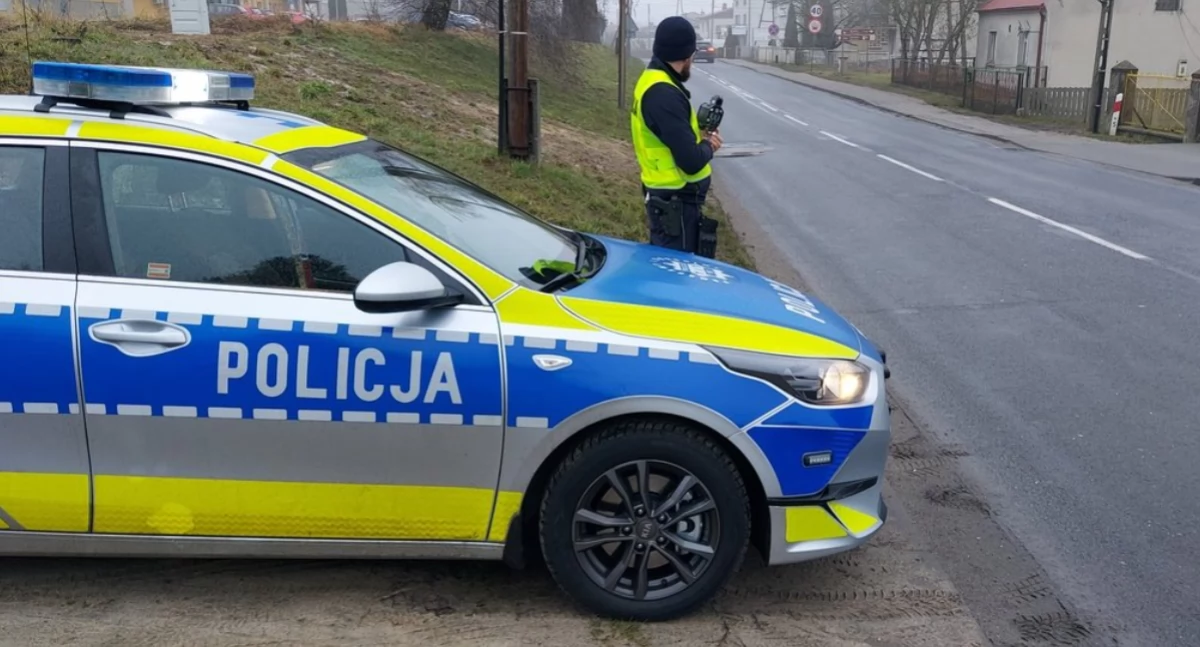Pirat drogowy zatrzymany - jechał ponad 100 km/h w obszarze zabudowanym