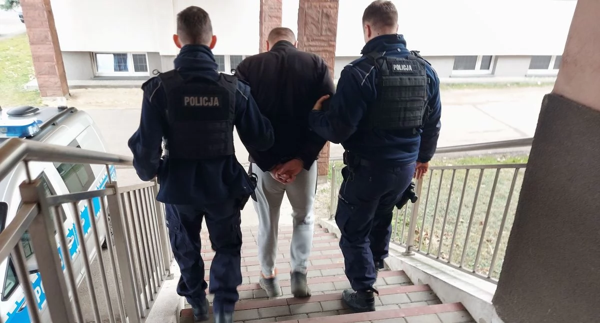 Zaatakował wolontariusza i chciał zabrać mu puszkę - tłumaczył, że... chciał sprawdzić legalność zbiórki 