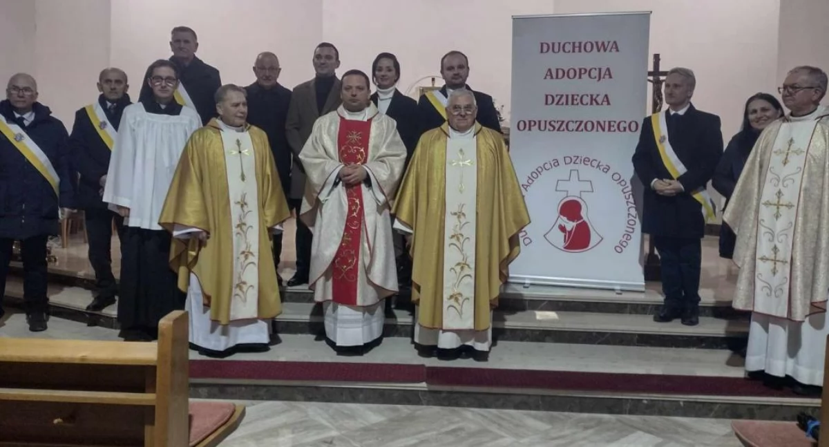 Inauguracja Duchowej Adopcji Dziecka Opuszczonego, msza św. w kościele p.w. św. Barbary w Wieluniu