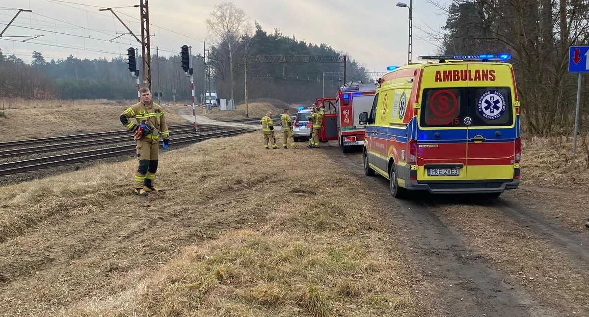 Pociąg potrącił kobietę w Domaninie
