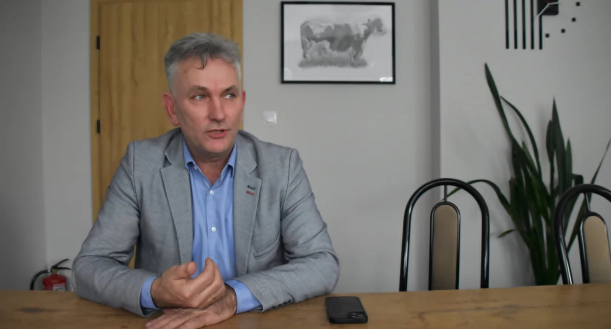 Burza w szklance mleka! Wieluńska SDM karze rolników za odejścia