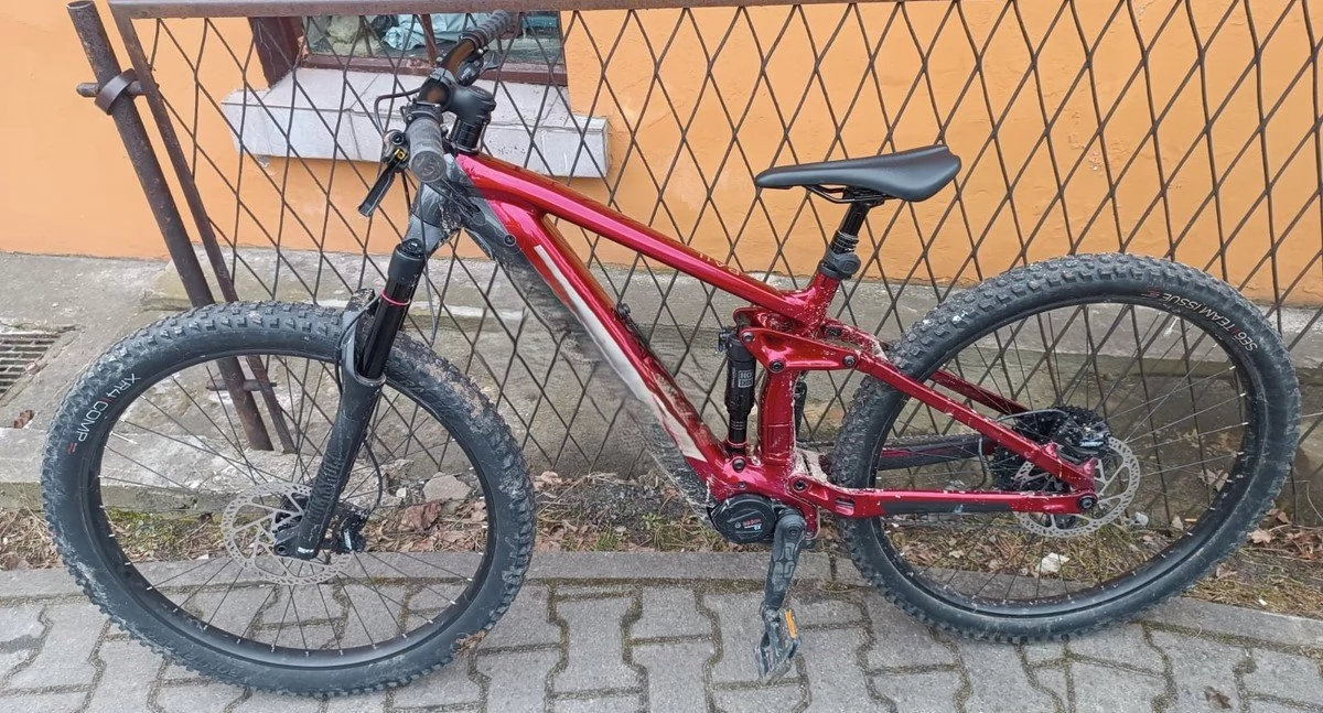 Ukradł nastolatkowi elektryczny rower - wpadł, bo znali go policjanci 