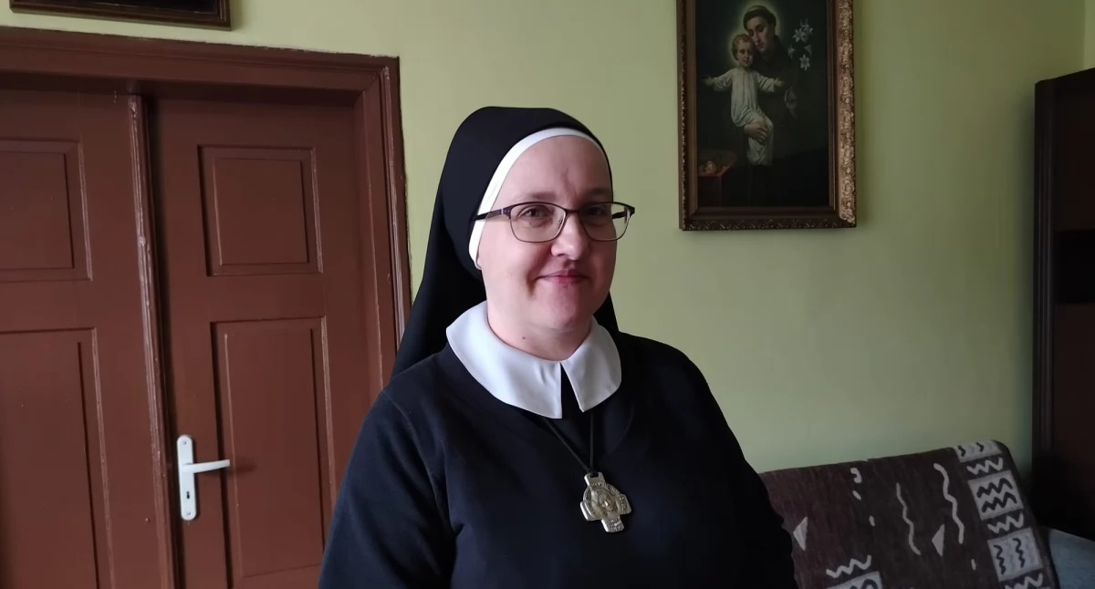 Dziecko w oknie życia w Wieluniu: Siostry antoninki jak straż pożarna