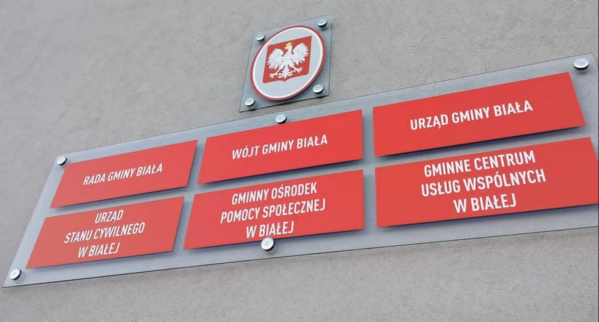 Ostre spięcie między wójtem a dyrektorem. Policja w urzędzie gminy Biała!