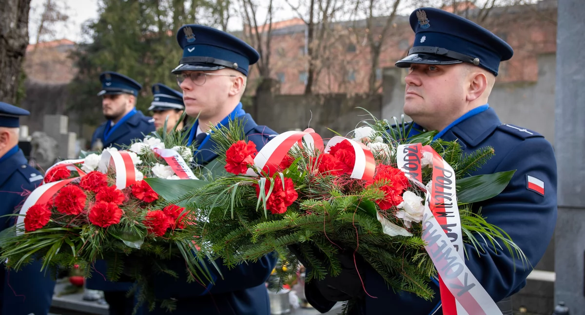 18. rocznica strzelaniny w sieradzkim więzieniu. Tego dnia zginęło trzech policjantów