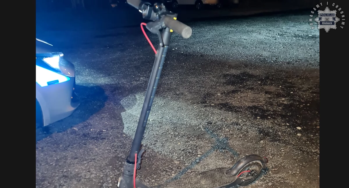 Ukradli hulajnogę elektryczną spod placu zabaw - szybko wpadli w ręce policji 