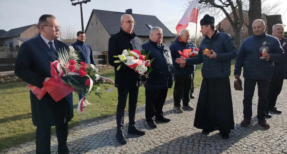 Skomlin wciąż pamięta o tragedii z 10 kwietnia 2010 r.