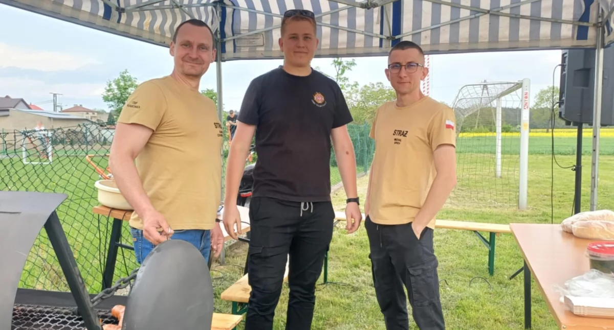 Piknik zorganizowany z okazji Dnia Strażaka dla mieszkańców Kamionki 