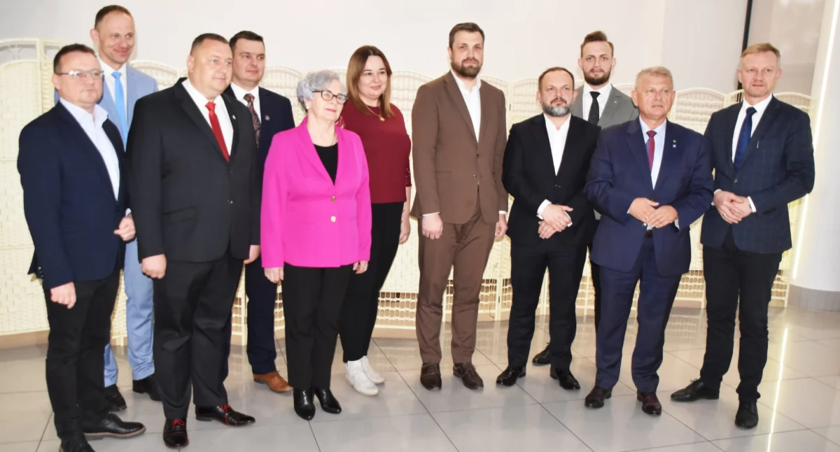Rok koalicji PiS-u z PSL-em w powiecie. Jak sprawdziło się to polityczne „małżeństwo”