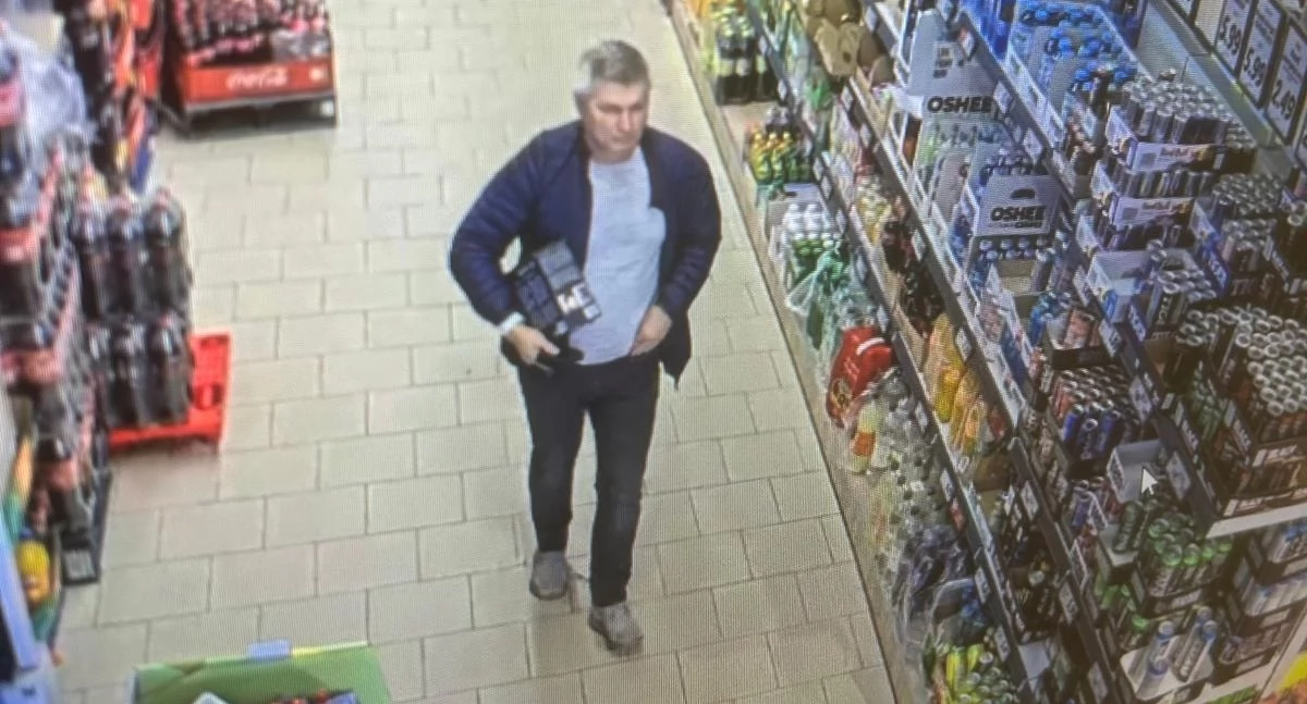 Funkcjonariusze policji proszą o pomoc - poszukują sklepowego złodzieja