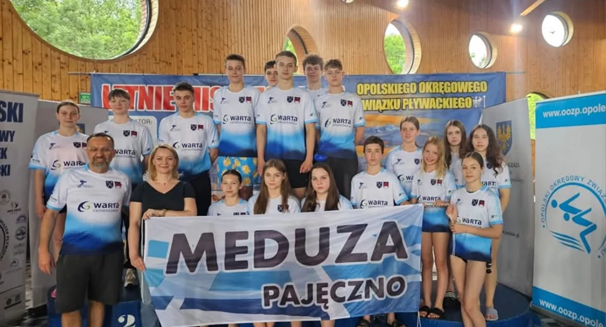 29 medali i trzy rekordy klubu. Świetny występ pływaków Meduzy Pajęczno w Opolu