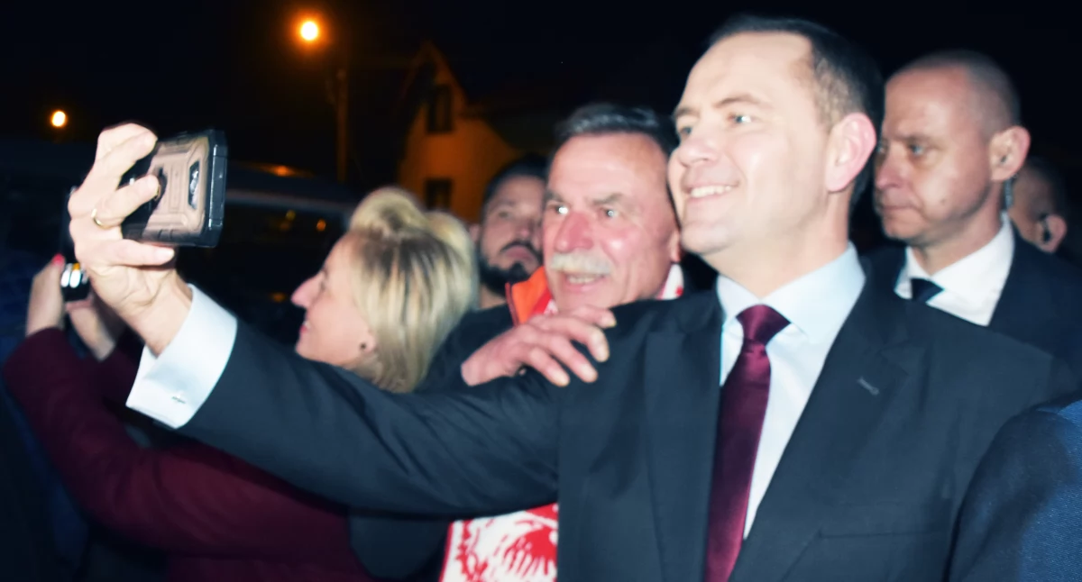 We wszystkich gminach powiatu wieruszowskiego wygrał Karol Nawrocki