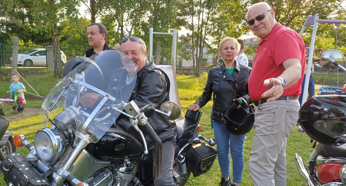 Festyn „Kultura lokalna i zlot motocyklowy” w Skomlinie: pierwszy dzień imprezy