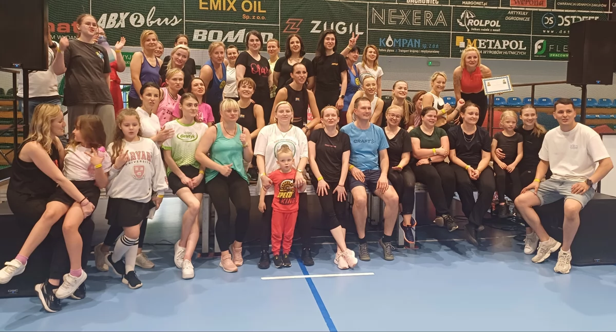 Tańczymy i ćwiczymy dla Maksia Mazurka hasłem przewodnim eventu charytatywnego w Wieluniu
