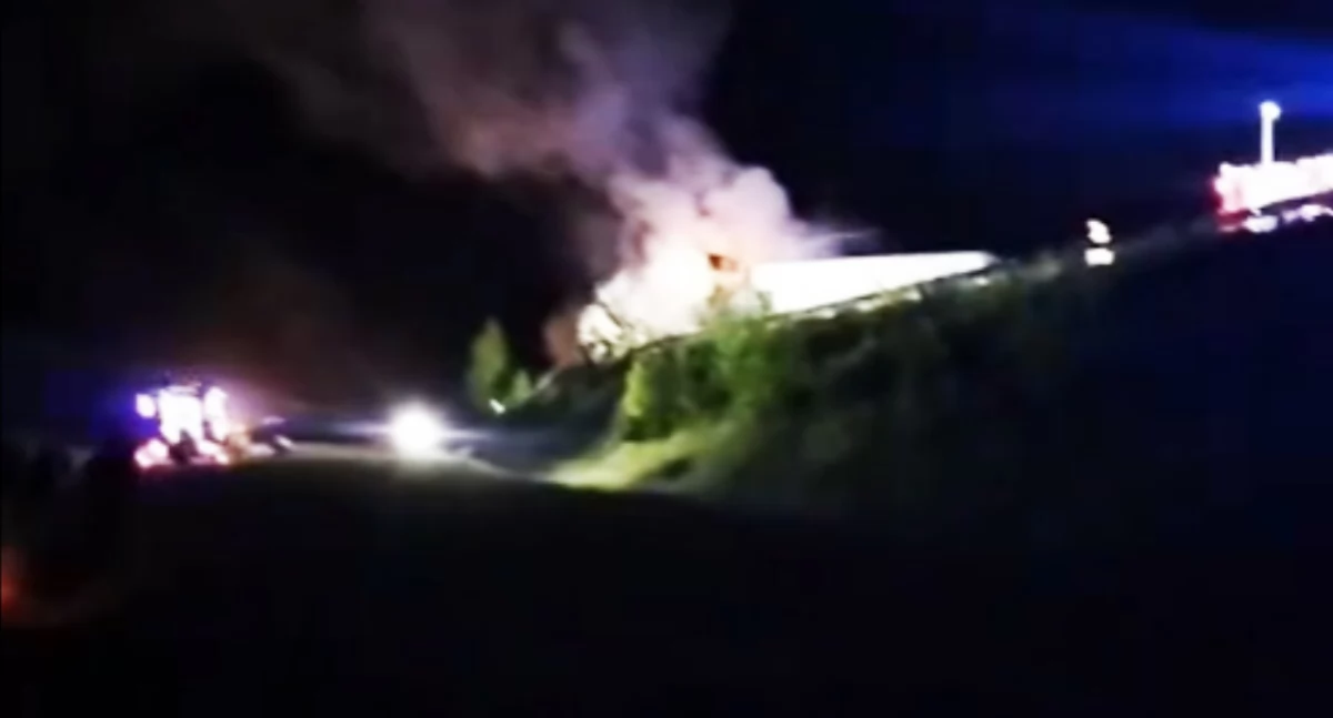 Śmiertelny wypadek w Masłowicach pod Wieluniem. Jedna osoba nie żyje, jedna jest ranna 
