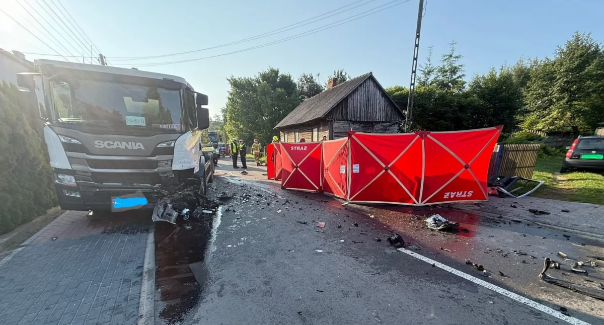 Tragiczne zderzenie osobówki z cysterną. Nie żyje 45-letnia kobieta!