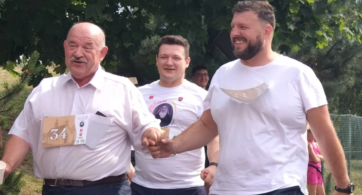 „Razem przebiec – trzymając się za ręce”. I Bieg śladami Matki Teresy Kierocińskiej połączył Wieluń