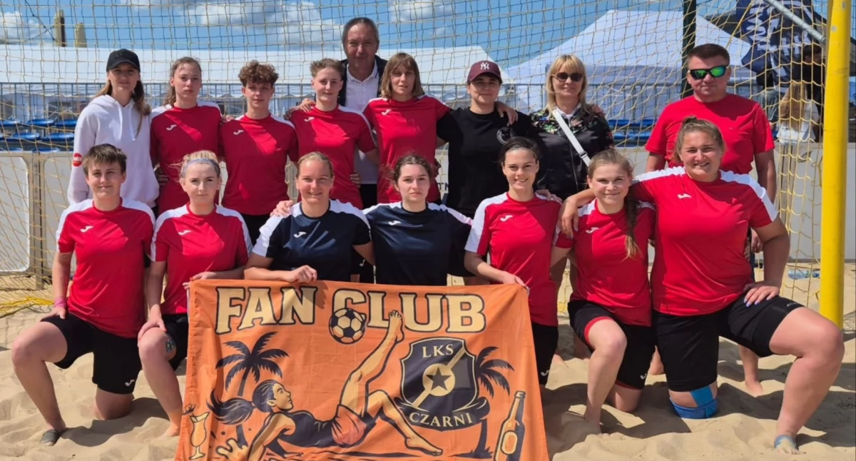 Czarni Rząśnia z sukcesem w Pucharze Polski Kobiet w Beach Soccerze! Justyna Matusiak w kadrze narodowej