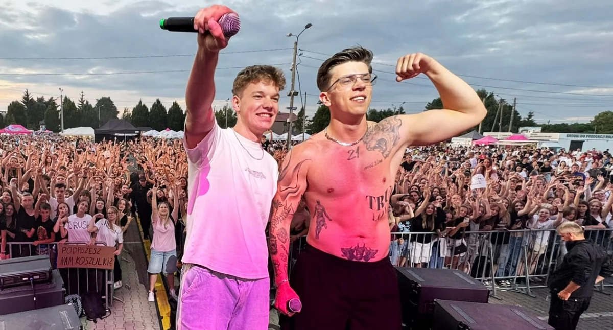 Dni Wielunia 2025 - przed publicznością Kacper Blonsky. Bielizna na scenie i show pełne emocji