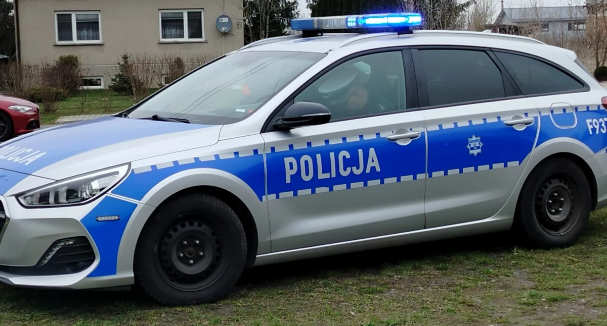 Pijana policjantka rozwoziła nastolatków po imprezie