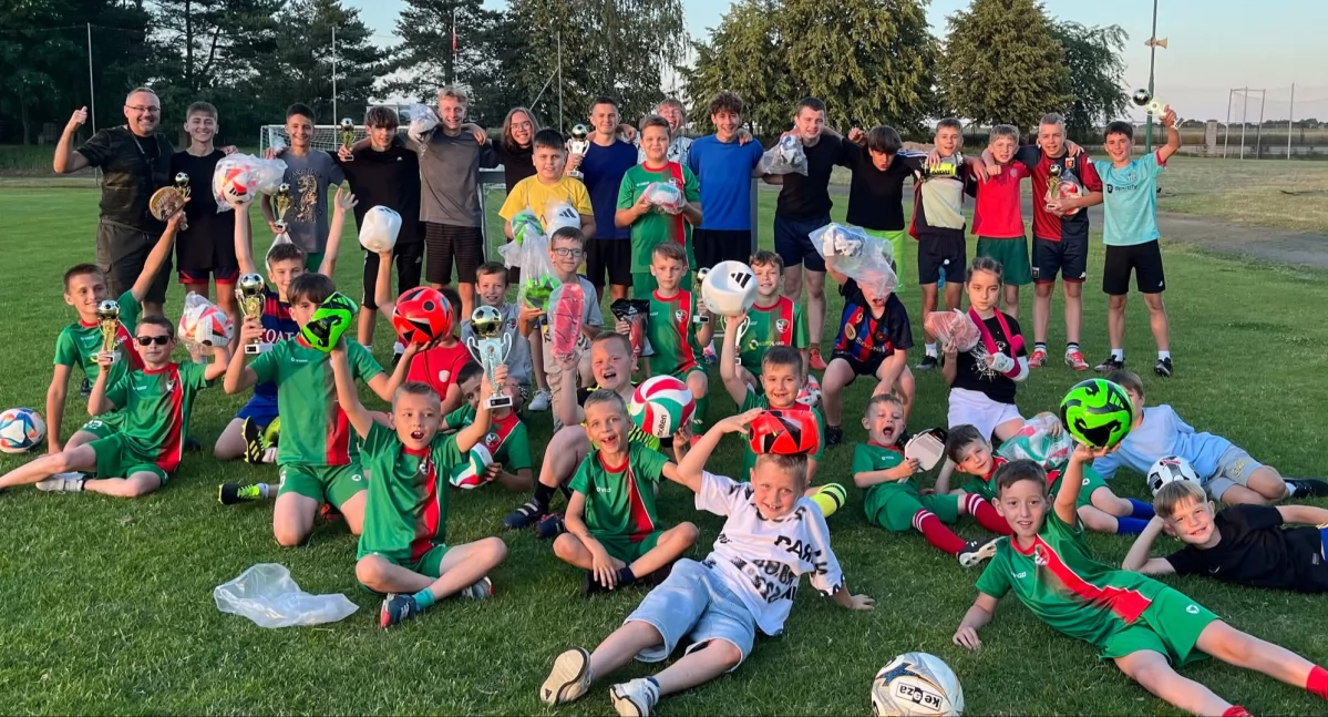 Turniej Getbola w Skomlinie zakończył sezon młodzieżowy Victorii – 719 goli, emocje i nagrody rzeczowe dla młodych miłośników futbolu
