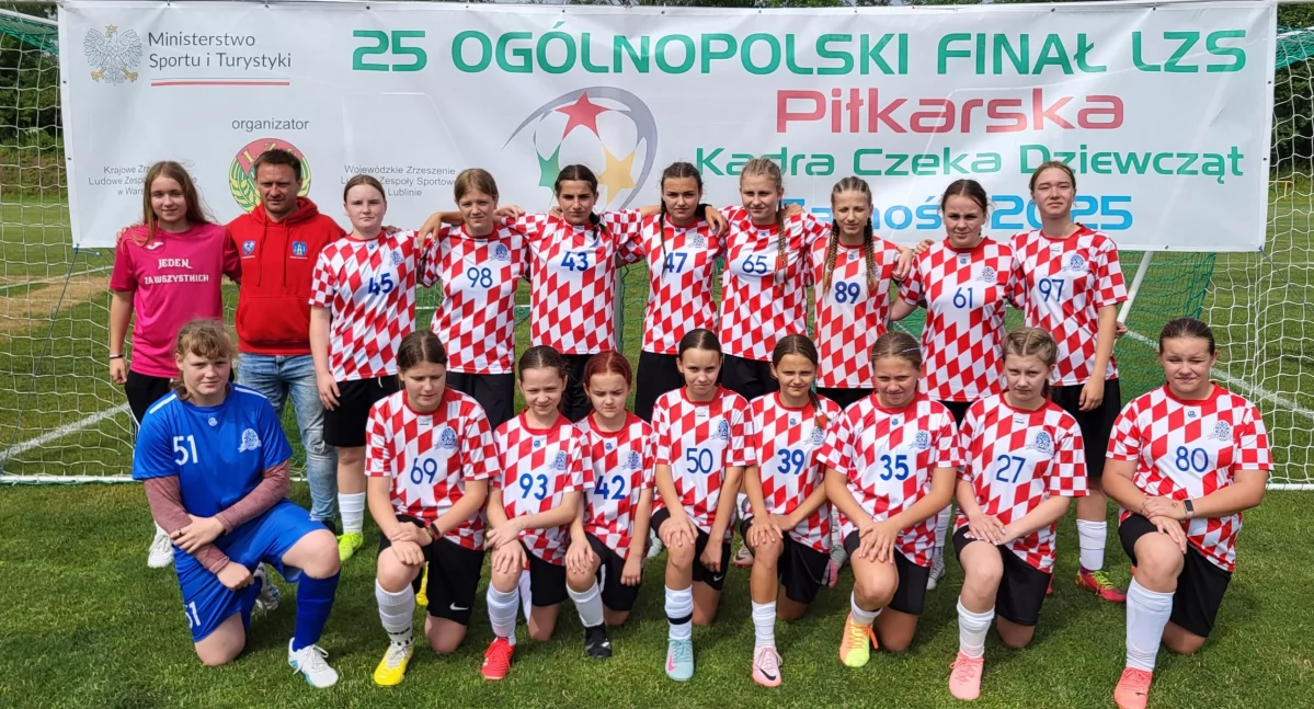 Zosia biega, gra, walczy – transfer Zofii Pawełoszek do Astorii Szczerców Junior nowym rozdziałem w kobiecej piłce regionu