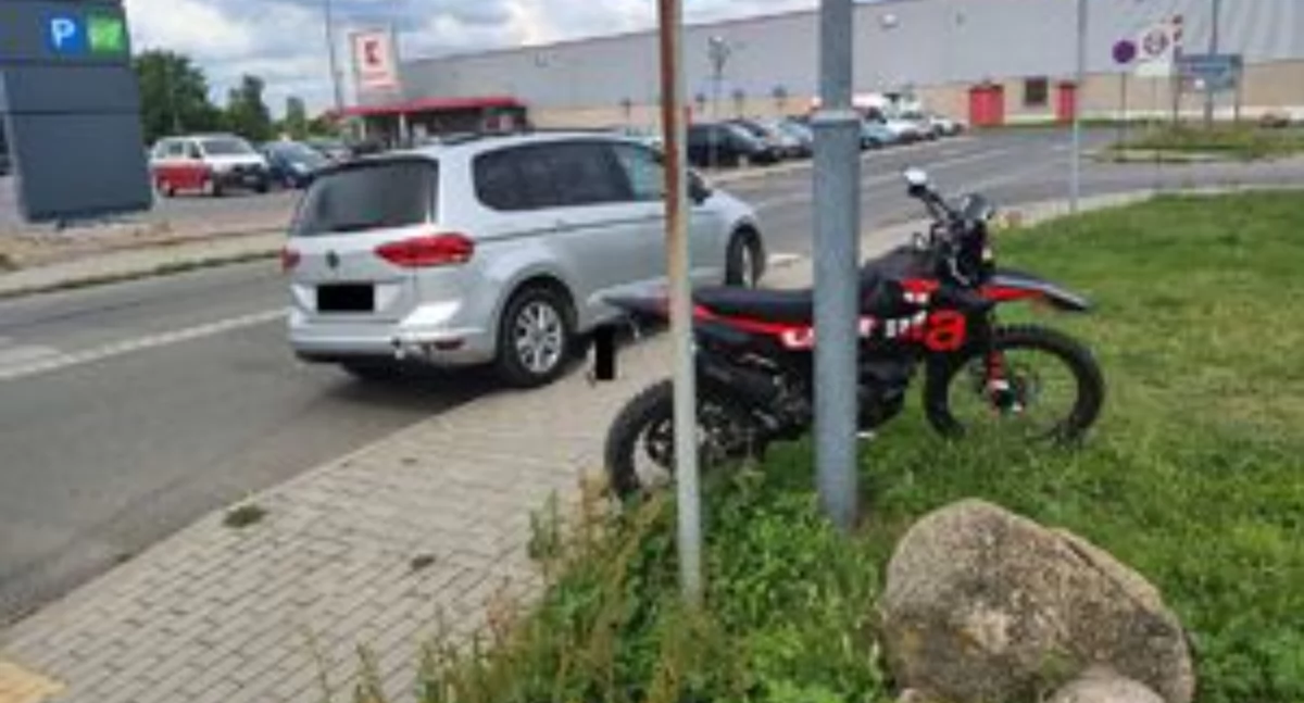 Nastoletni motocyklista w szpitalu po wypadku w Wieluniu