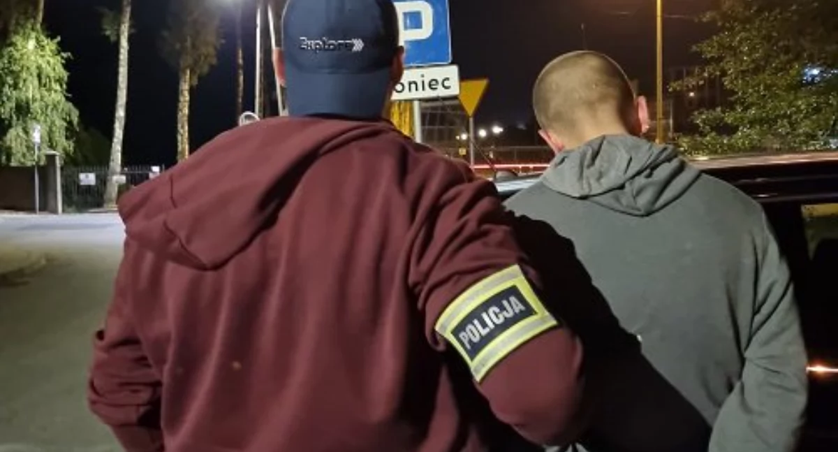 Wszedł w nocy do sklepu i groził kobiecie nożem - 20-latek jest już w rękach policji 