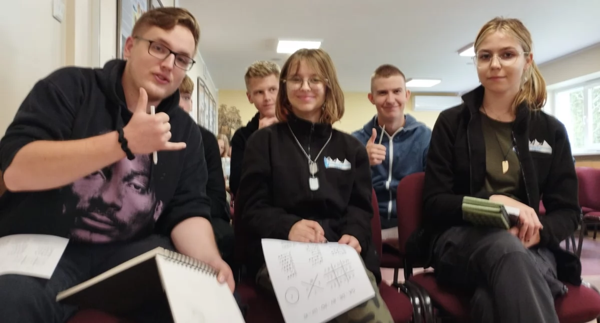 Bo życie to nie gra – Naucz się przetrwać naprawdę. „Akcja przetrwanie” Młodzieżowej Rady Powiatu Wieluńskiego