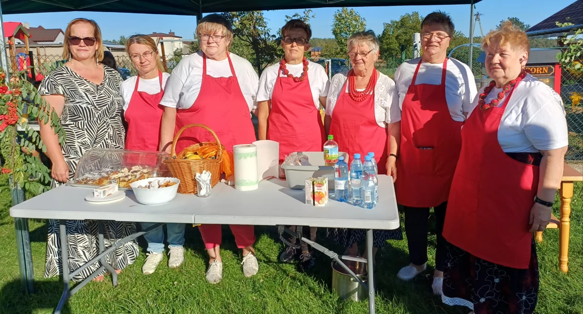 Piknik na zakończenie lata w Kamionce zorganizowany przez Koło Gospodyń Wiejskich