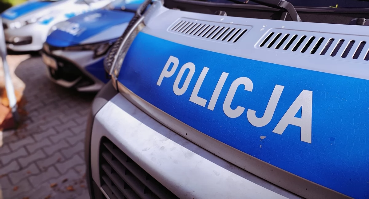 Napastnik z nożem i bronią napadł na kobietę - szybko okazało się, że zgłaszający oszukał służby