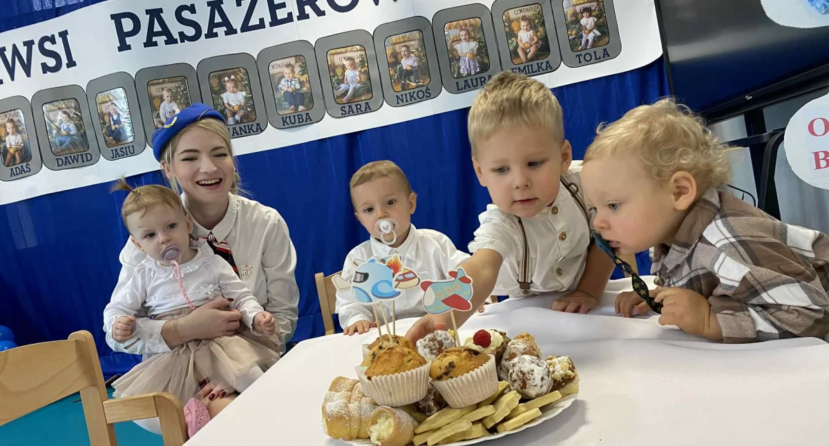 Pierwsze urodziny Gminnego Żłobka w Grębieniu: Start na pokładzie samolotu pełnym szczęścia