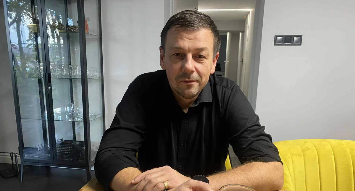 „Ojciec wersja Pro”: Tomasz Wróbel zaprasza do udziału w projekcie, który pomoże być lepszym tatą