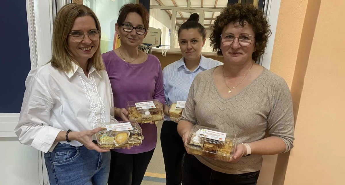 Charytatywny kiermasz ciast w Publicznym Przedszkolu nr 2 w Wieluniu