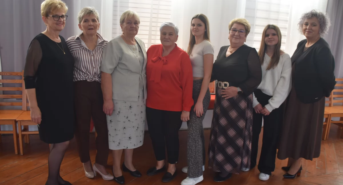 Zakończenie projektu „Baśniowe ogrody” i otwarcie skwerku w Rychłocicach